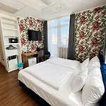 Hotel Rooftop With Underground Parking 3*