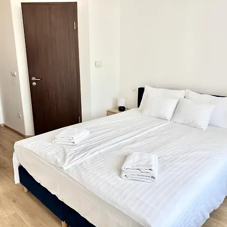 Rooftop With Underground Parking Hotel Budapest