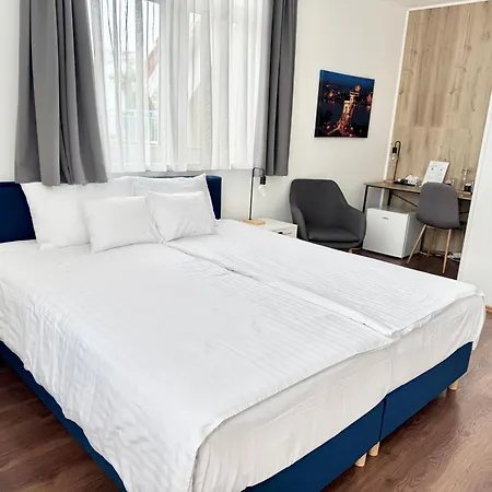 Hotel Rooftop With Underground Parking Budapest
