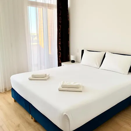 Hotel Rooftop With Underground Parking Budapest