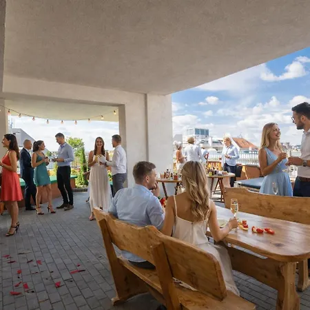Rooftop With Underground Parking 3*