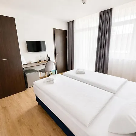 Rooftop With Underground Parking 3*