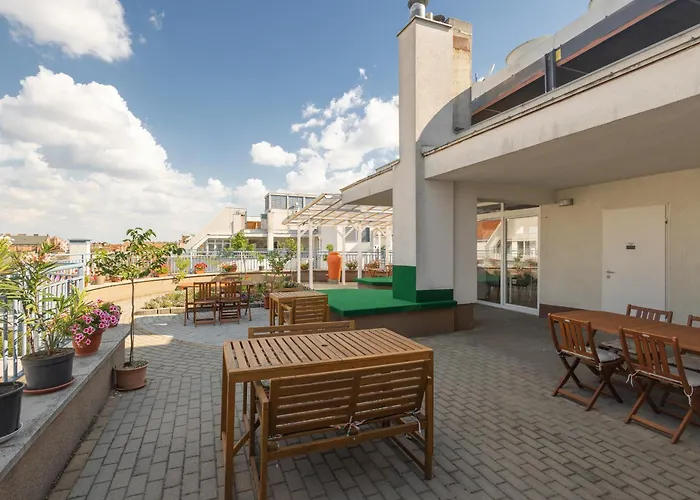 Hotel Rooftop With Underground Parking 3*