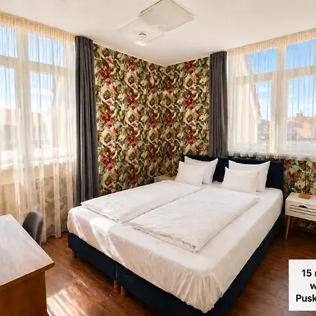 Rooftop With Underground Parking 3* Budapeşte