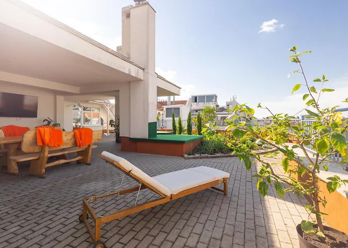 Rooftop With Underground Parking Budapeszt