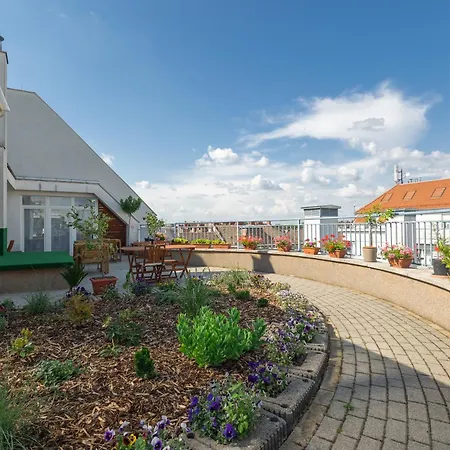 Hotel Rooftop With Deep Garage Budapest
