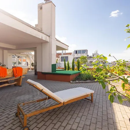 Rooftop With Deep Garage Budapest