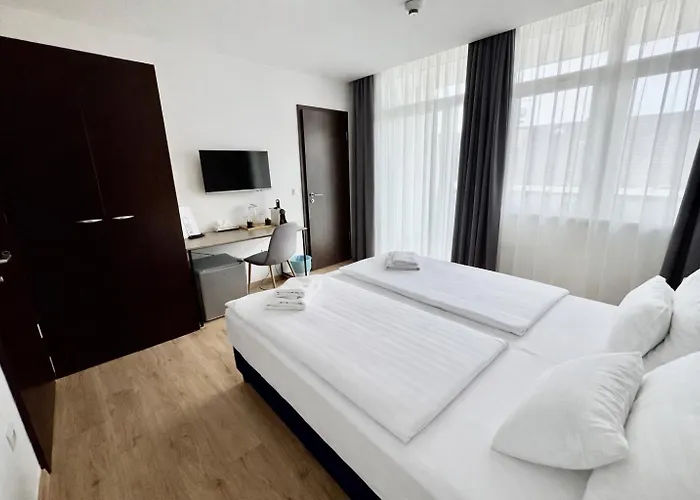 Rooftop With Underground Parking 3*